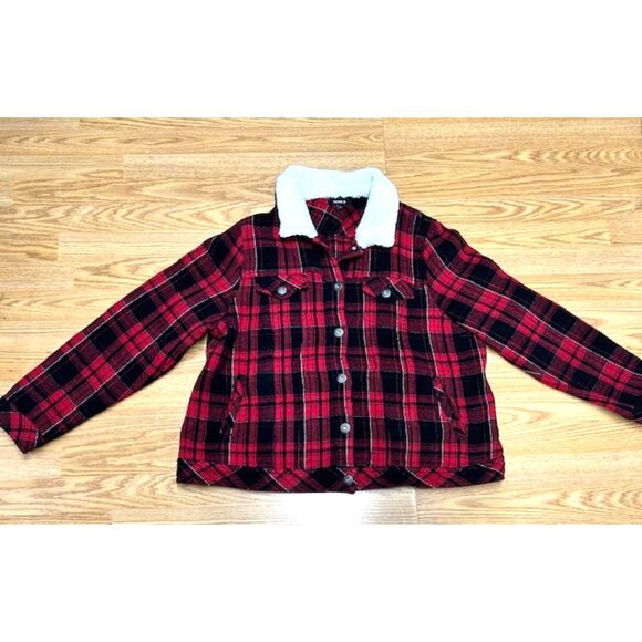 2X - Torrid Plaid Trucker Jacket - red/black - fleece collar - Picture 1 of 7